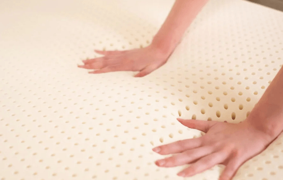 Mattress Topper 78x72 for Back Pain: What Works