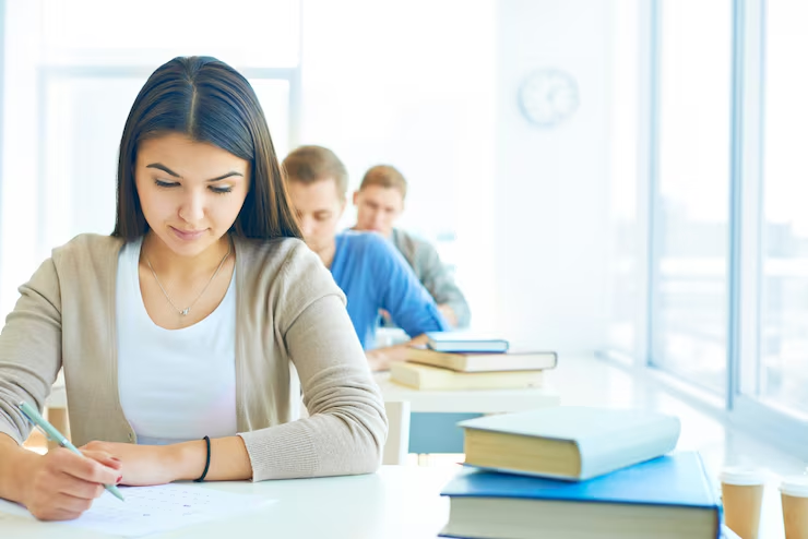 How the Best GRE Prep Courses Help Students Study with Greater Precision