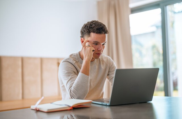 How to Avoid Common Mistakes When Choosing LSAT, GMAT, and GRE Prep Courses